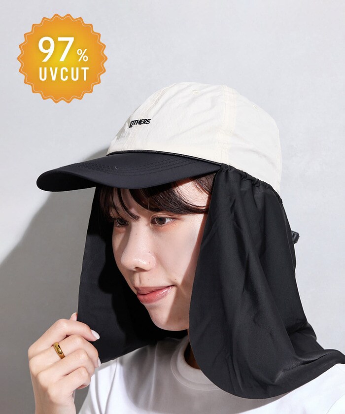 うなじを紫外線からしっかりとガードしてくれるうなじカバー