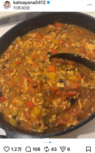 出所：加藤綾菜のInstagram（＠katoayana0412）参照日：2025年12月10日