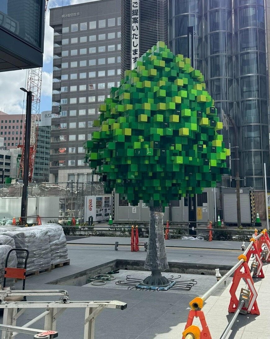 福岡県で発見されたオブジェ