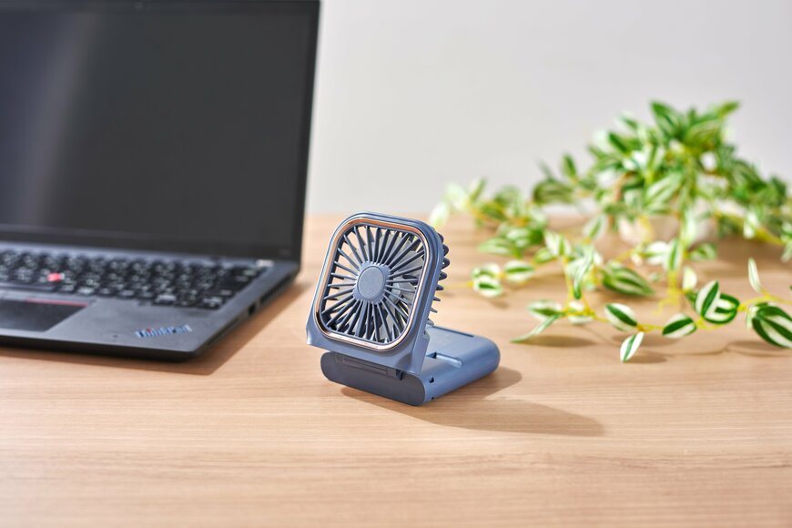 イオン公式 5WAYスリムハンディファン