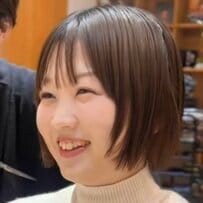 【大変身】「人生初パーマをかけるかどうか」迷う女性がプロにお任せで大胆イメチェン！オシャレなアフターに笑顔こぼれる