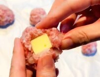 【娘が自慢するお弁当】母手作り「チーズインミートボール弁当」高校生の娘が大興奮するおかずが話題