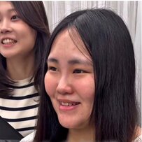 ロングヘアは変えたくない女性がプロの〈似合わせカット〉でスタイルチェンジ。よりフェミニンな雰囲気に