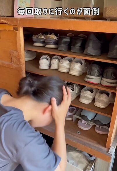 変身前の玄関先