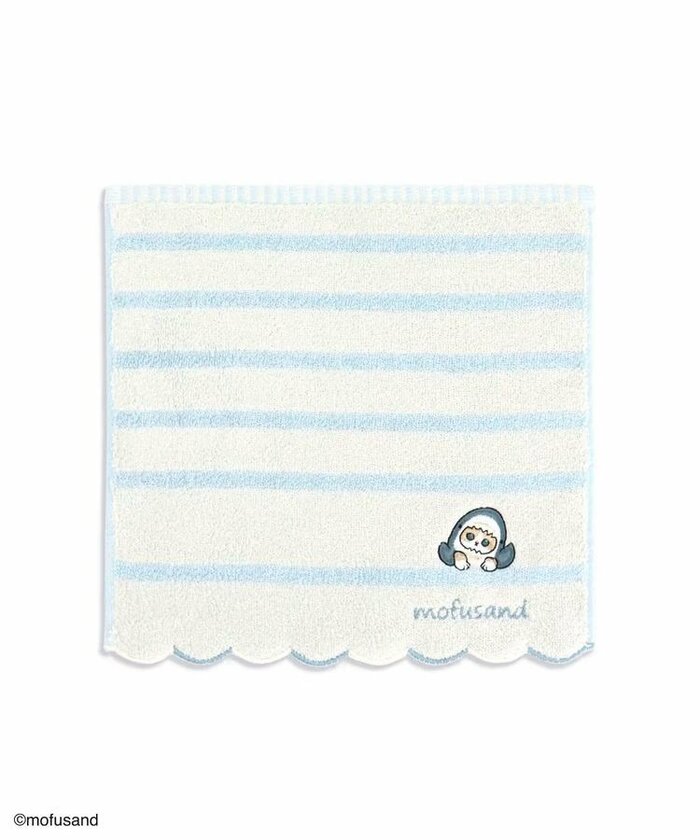 サメにゃんがひょっこりと見つめているキュートなデザイン