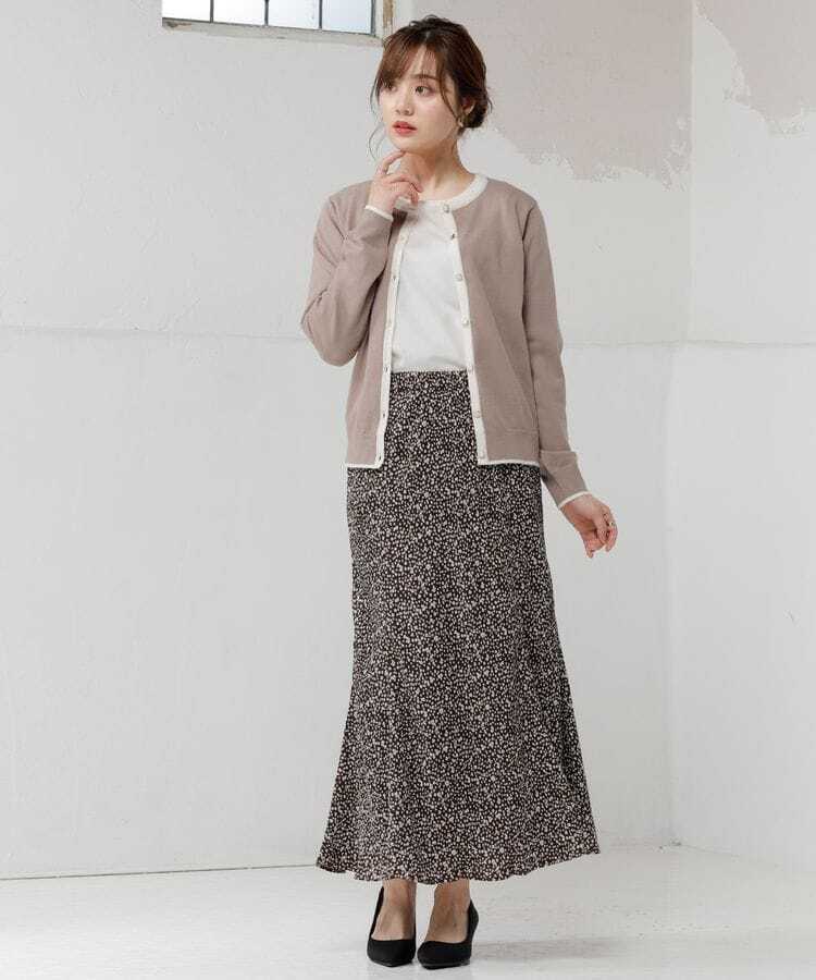 出所：ハニーズ公式通販サイト 抗菌配色カーディガン