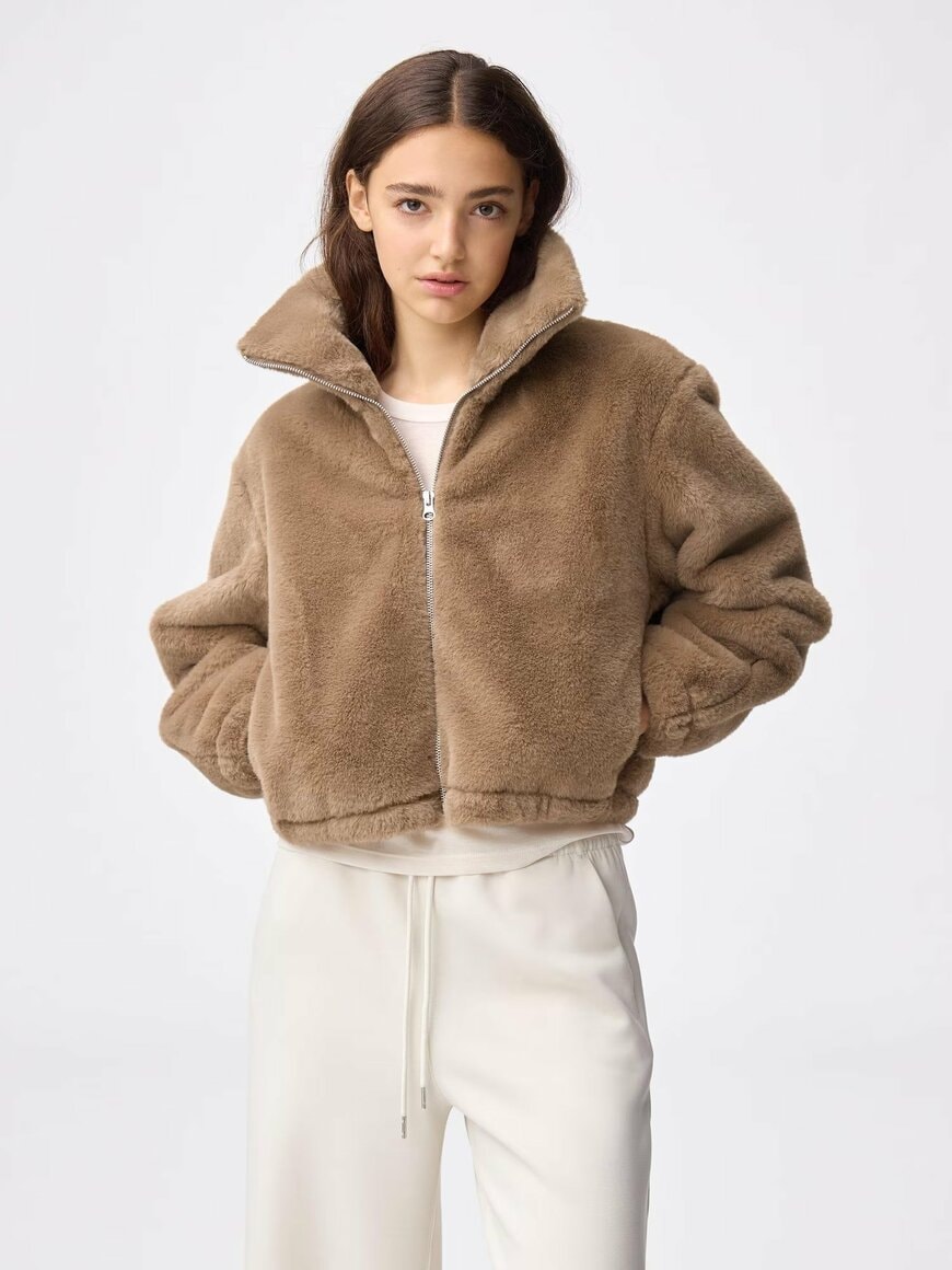 画像出所：GU公式オンラインストア