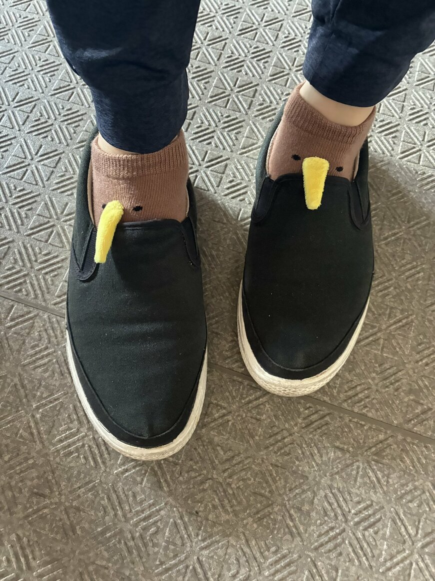 くちばしが飛び出るデザイン