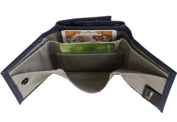 収納ポケットがたくさんついていて機能性も抜群