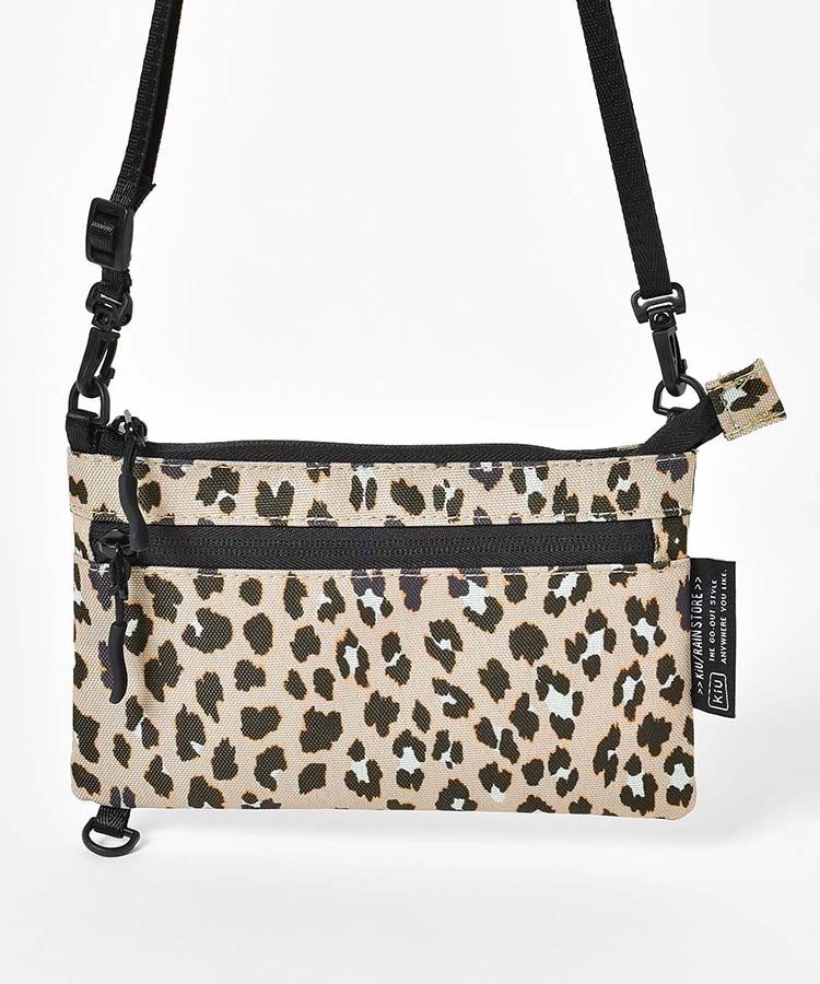 出所：ブルーブルーエ公式　KiUフォンポーチ