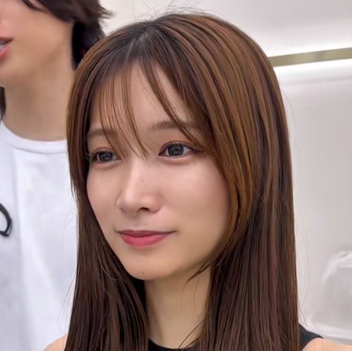 【変身】髪の傷みに悩む女性が「技ありカット」でイメチェン！美人すぎる髪型に大反響