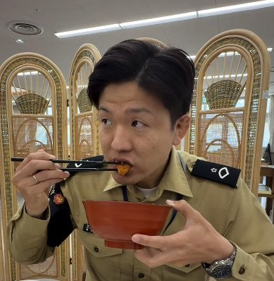 【自衛隊メシ】同じ釜の飯で団結！東北の駐屯地で同じ日に食べられる“イーグルス丼”と“ずんだパンナコッタ”が豪華！
