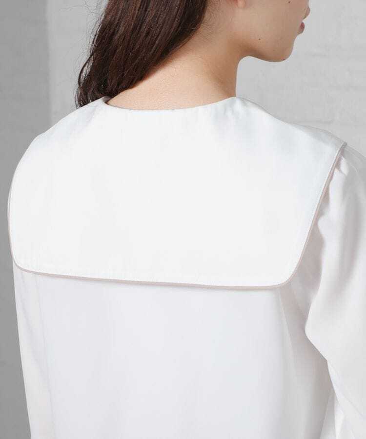 出所：ハニーズ公式通販 セーラーカラーブラウス