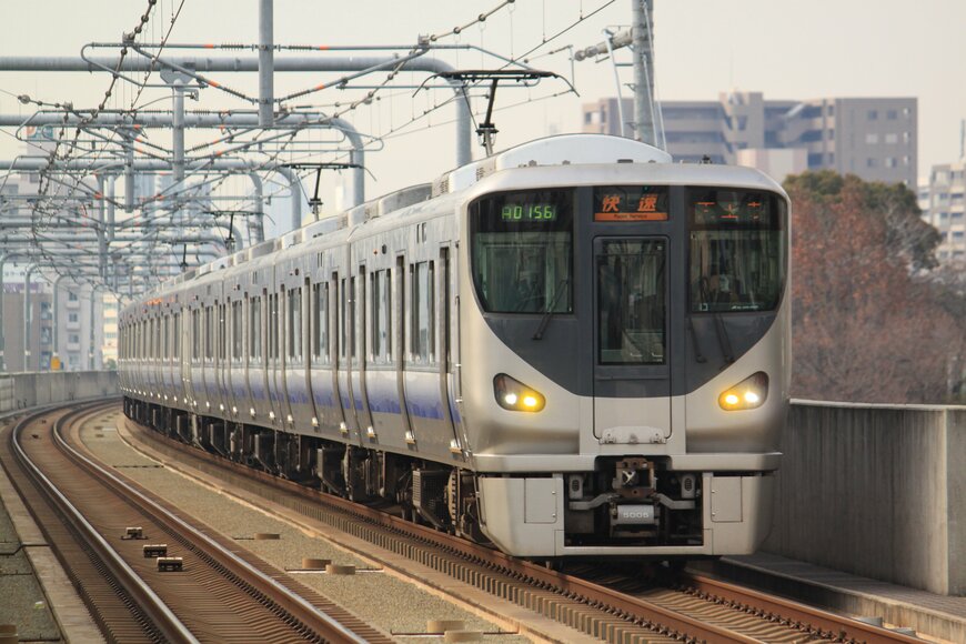 Apple Express Japan/shutterstock.com