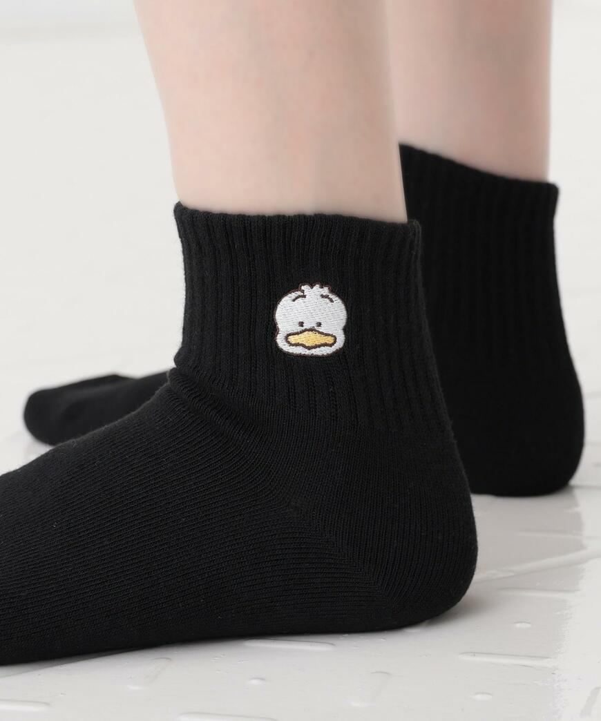 出所：ハニーズ公式通販 サンリオキャラクターズ／ソックス