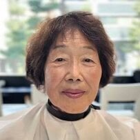 「年を重ねても綺麗でいたい…」女性が娘からのプレゼントで大変身！「髪型を変えてよかった」と笑顔に