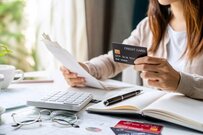 クレジットカードって怖い?大学生が知っておきたい「カードとの上手な付き合い方」