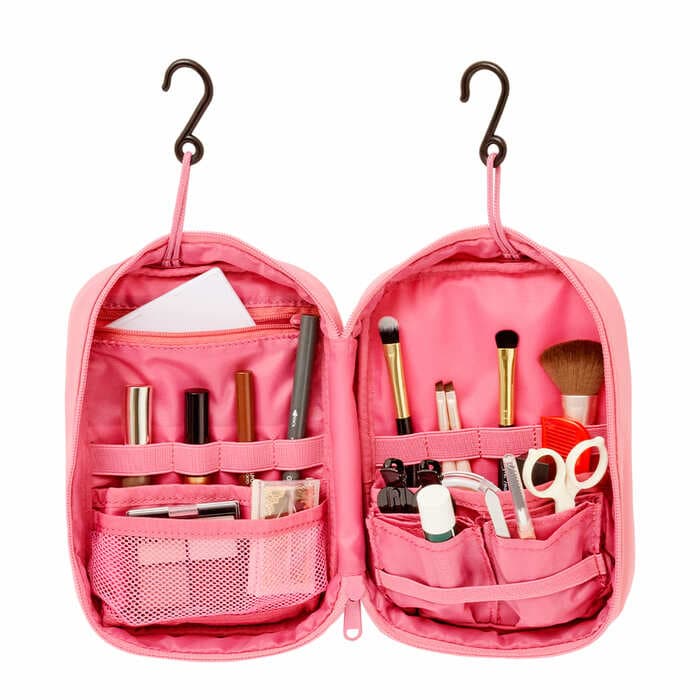 コンパクトだけど満足の収納力