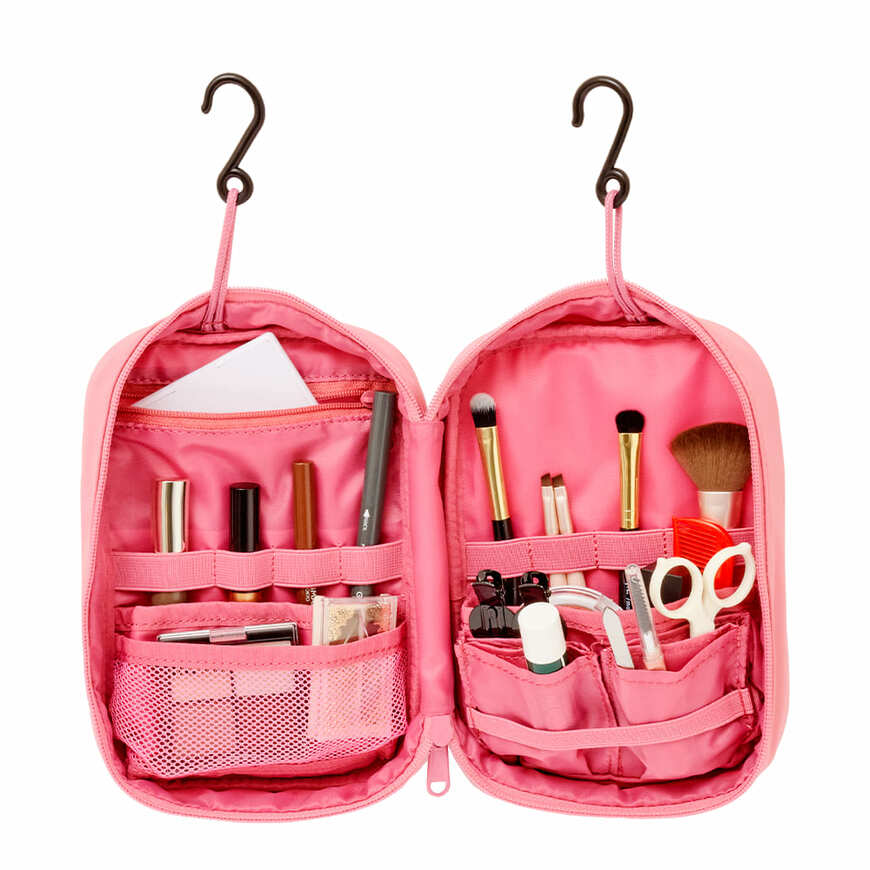 出所：ワークマン公式オンラインストア あれこれまとまるスラッとポーチ