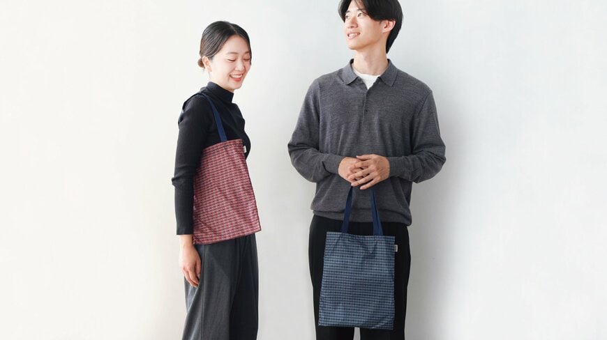 広げるとA4サイズに