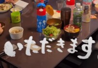 【大家族】5男2女、子供7人大騒ぎ！子どもと作るママの夜ご飯が美味しそう！