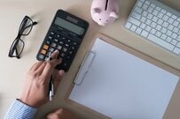 国民年金・厚生年金を早めにもらう繰り上げ受給とは?