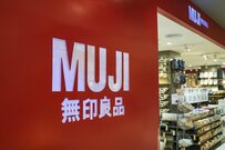 【無印良品】糖質8.9gの「低糖質スイーツ」、袋を開けると卵菓子特有のいい香りがたまらん！実食レビュー