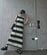 【60歳マダム】〈白黒ボーダーワンピース〉をおしゃれに着こなす！トレンド感のあるスタイリッシュなコーデが素敵