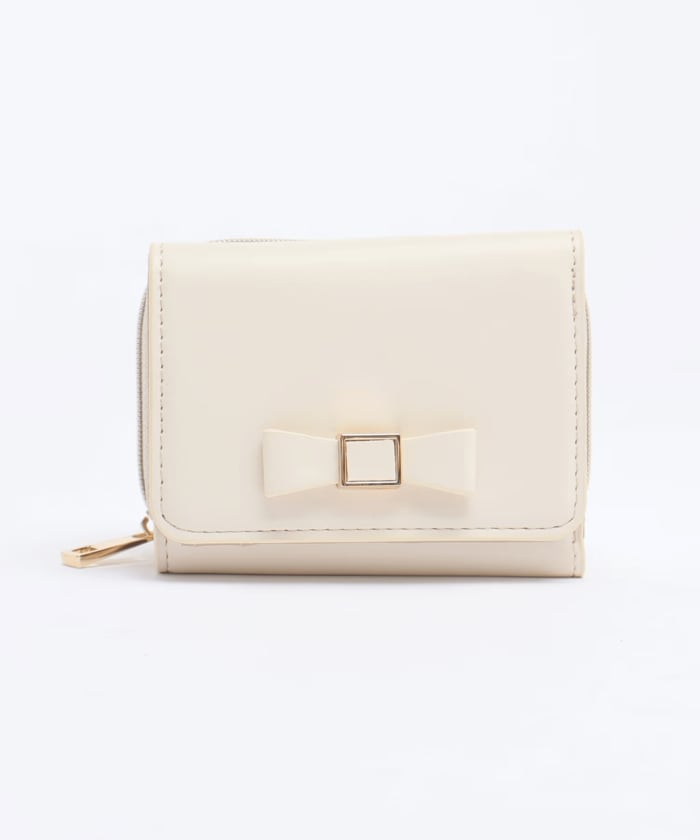 フェミニンでコンパクト「リボン付ウォレット」