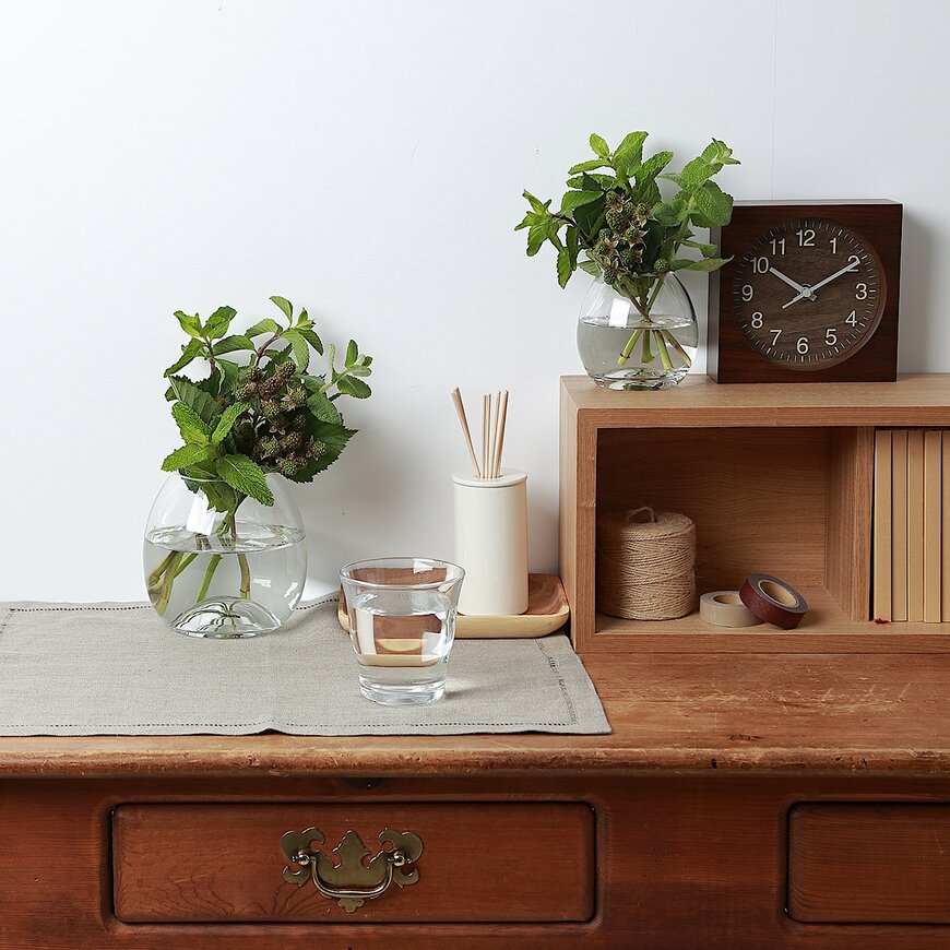 出所：無印良品ネットストア ガラスフラワーベース　凸型ボトム