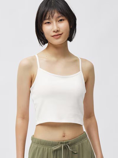 画像出所：GU公式オンラインストア