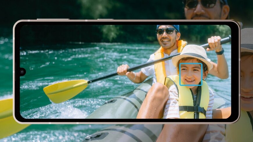 シャープ「AQUOS sense7」