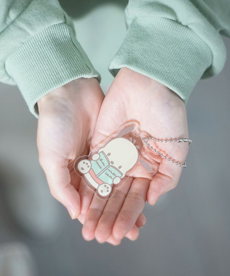 出所：ハニーズ公式通販サイト サンリオキャラクターズ/ゆるトレーナー