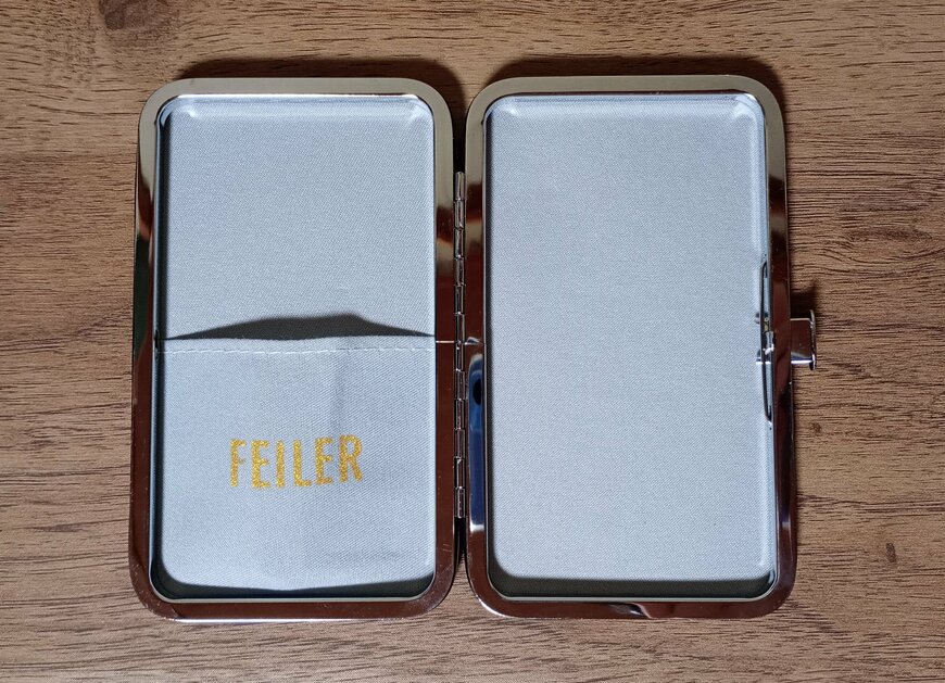 筆者撮影（宝島社、「GLOW」2023年12月号）