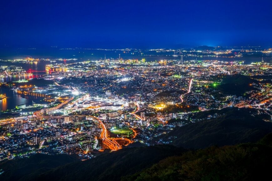 北九州市の皿倉山からの夜景