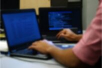 電子計算機オペレーターの給料はどのくらいか