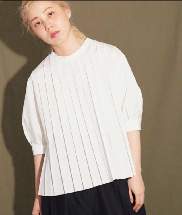 caph 代々木上原店 / caph troupe - タイプライタースタンドプリーツブラウス ¥14,904（税込）