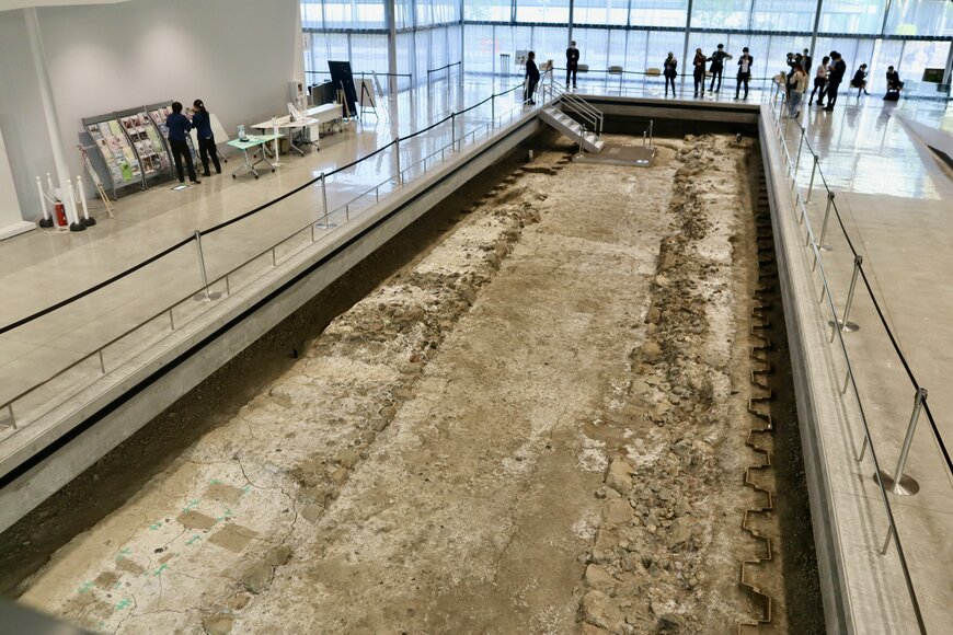 画像出所：戦国時代末期の道と石垣の遺構（筆者撮影）