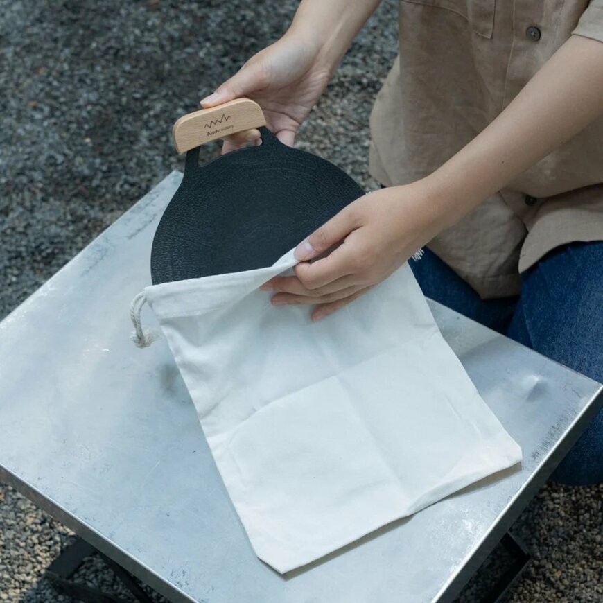 出所：アルペングループ公式オンラインストア　アルミグリドルパン20