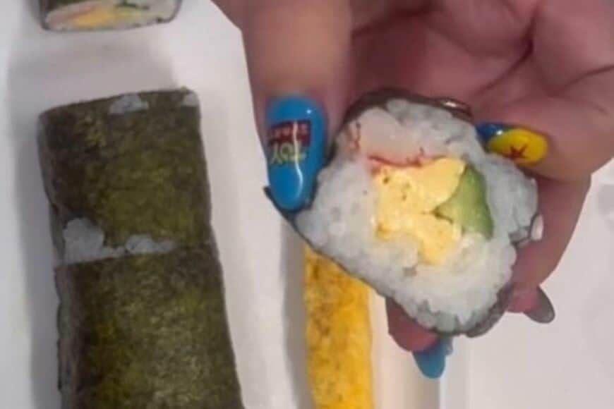 2児の母が夫に作る「サラダ巻き弁当」　海苔でギュッと巻いたボリューミーなお弁当で思わず笑顔に