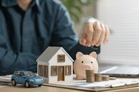 【みんなの貯蓄額】「貯蓄4000万円以上ある」世帯の割合は？〈年代別〉「負債」保有割合と「平均貯蓄額」も一覧表で紹介