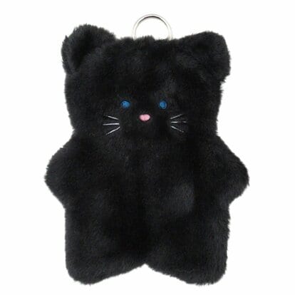 写真 | もふもふ黒猫ちゃんに癒される！ワッツ〈猫ポーチ＆巾着〉が