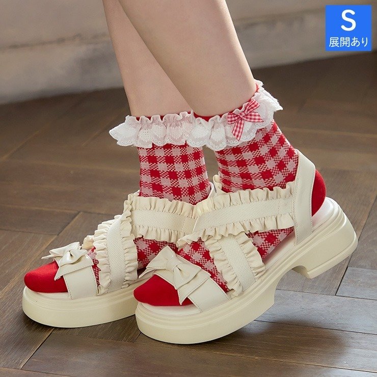 出所：しまむらパーク　レディース　サンダル（星名桜子）