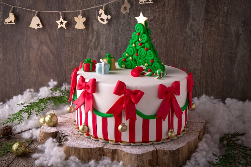 【2022年】各コンビニのクリスマスケーキ「限定コラボ商品」を紹介