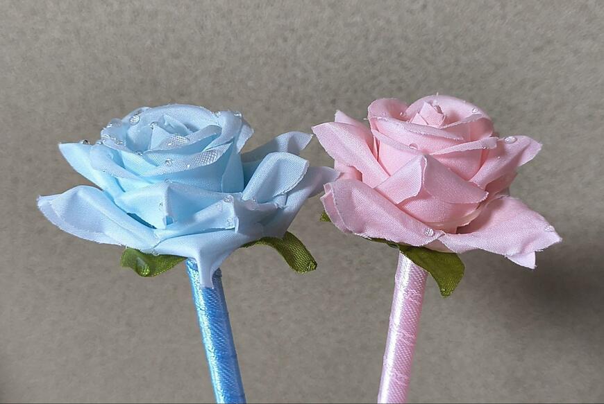 セリア、油性ボールペン ローズ商品画像