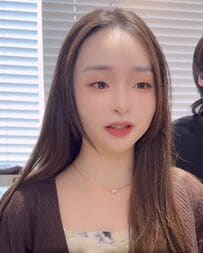 【大変身】超ロング女性が似合わせカットでイメチェン！→「小顔になった」と大興奮