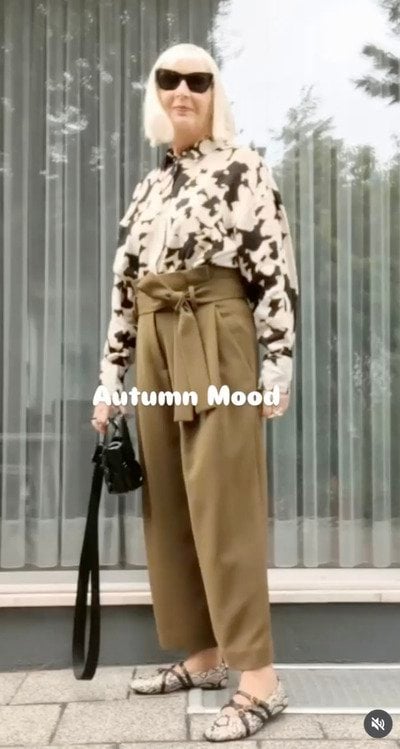 スネーク柄のバレエシューズ