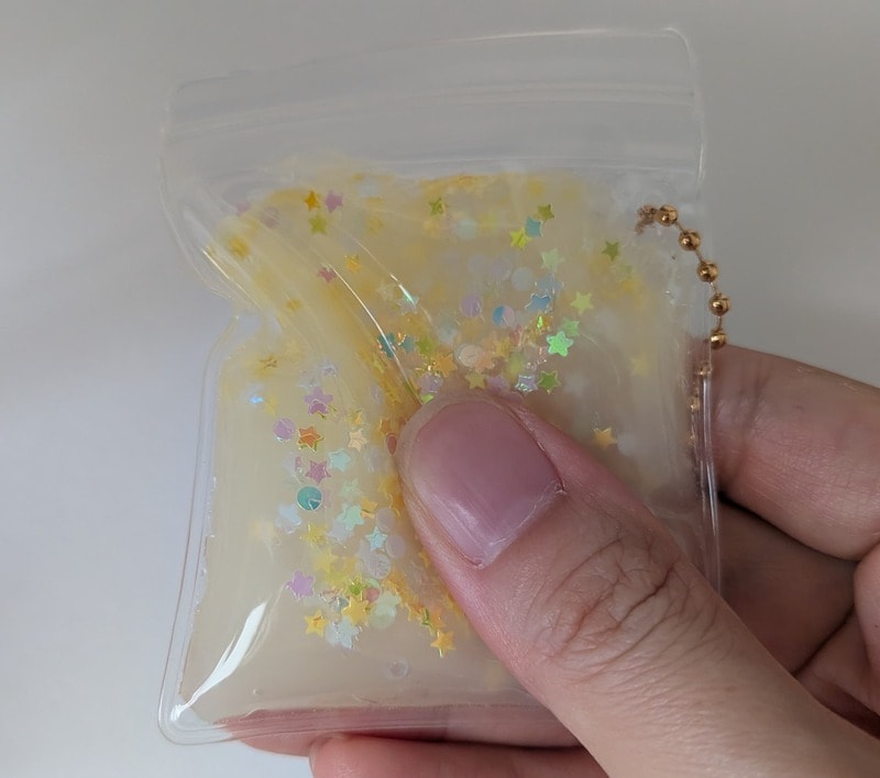 セリア　クラフト用ジップバッグ2P チェーン付