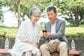 【後期高齢者医療制度】原則75歳以上が申請して受けられる給付6選。葬祭費は広島県「3万円」・東京都目黒区「7万円」、高額療養費はいくら戻る？