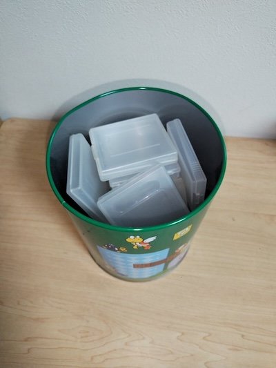 レトロな缶に入っていたもの
